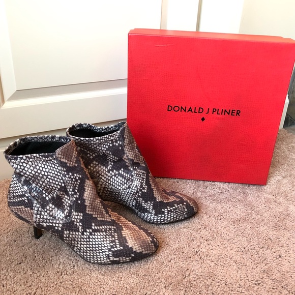 Donald J. Pliner Python stretch sock booties - Picture 1 of 7